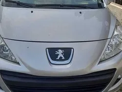 Usado 2010 Peugeot 207 Sedan | € 5.500 (Preço justo)