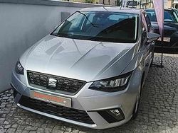 Cinzento Usado 2023 Seat Ibiza | € 15.750 (Preço justo)