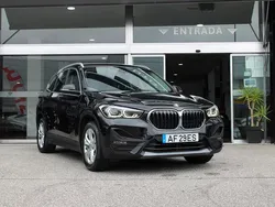 Preto Usado 2021 BMW X1 Sport Line SUV | € 25.900 (Preço justo)