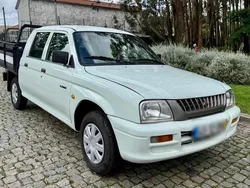 Branco Usado 2001 Mitsubishi L200 Pickup | € 8.000