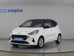Branco Usado 2022 Hyundai i10 Comfort Citadino | € 13.990 (Preço justo)
