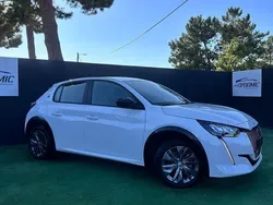 Branco Usado 2022 Peugeot e-208 Active Citadino | € 16.500 (Super Preço)