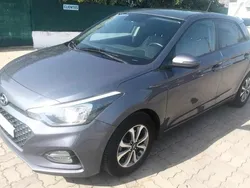 Cinzento Usado 2018 Hyundai i20 Citadino | € 12.800 (Preço elevado)