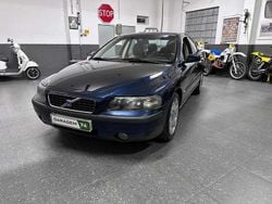 Azul Usado 2004 Volvo S60 Sedan | € 6.750 (Preço elevado)