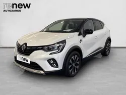 Branco Usado 2023 Renault Captur Techno SUV | € 23.000