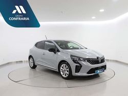 Cinzento Usado 2024 Renault Clio V | € 17.830 (Preço justo)