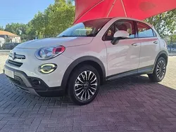 Branco pérola Usado 2019 Fiat 500X Connect SUV | € 15.600 (Preço justo)