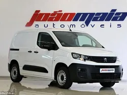Branco Usado 2022 Peugeot Partner Monovolume | € 19.500 (Caro)