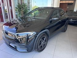 Preto Usado 2022 Mercedes EQA250 AMG line SUV | € 36.980 (Preço justo)