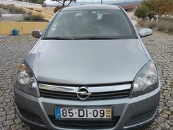 Usado 2007 Opel Astra Sedan | € 5.100 (Preço elevado)