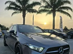 Cinzento Usado 2021 Mercedes A180 AMG line | € 28.500 (Bom preço)