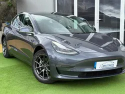 Cinza Usado 2019 Tesla Model 3 Long Range Sedan | € 26.490 (Preço justo)