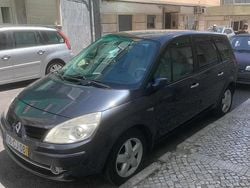 Cinzento Usado 2006 Renault Scénic Monovolume | € 3.850 (Preço justo)