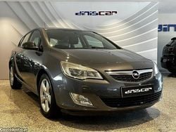 Cinza Usado 2010 Opel Astra Enjoy Citadino | € 8.900 (Preço elevado)