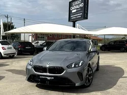 Cinza Usado 2024 BMW 120 Citadino | € 51.900