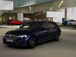Azul Novo 2024 BMW 318 Shadowline Coupé | € 59.900