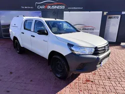 Branco Usado 2020 Toyota HiLux Pickup | € 31.900 (Preço justo)