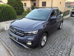 Cinzento Usado 2022 VW T-Cross SUV | € 16.500 (Preço elevado)