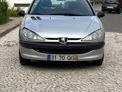 Usado 2000 Peugeot 206 CC Cabrios | € 1.500