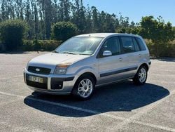 Usado 2006 Ford Fusion Trend Sedan | € 1.850