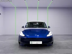 Azul Usado 2022 Tesla Model Y Long Range SUV | € 36.899 (Preço justo)