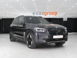 Cinzento Usado 2021 BMW i3 Citadino | € 36.490