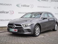 Cinza Usado 2020 Mercedes A180 Progressive Citadino | € 27.500 (Preço justo)