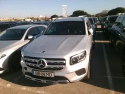 Prata iridium Usado 2023 Mercedes GLB200 SUV | € 52.900 (Preço justo)