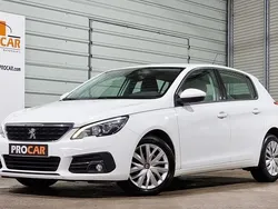 Branco Usado 2018 Peugeot 308 Active | € 10.900 (Preço justo)