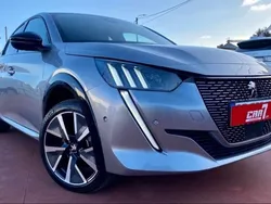 Cinzento Usado 2022 Peugeot e-208 GT Citadino | € 26.590 (Preço elevado)