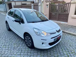 Branco Usado 2016 Citroën C3 Comfort Citadino | € 7.950 (Preço justo)