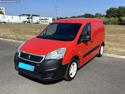 Vermelho Usado 2015 Peugeot Partner Monovolume | € 8.750 (Bom preço)