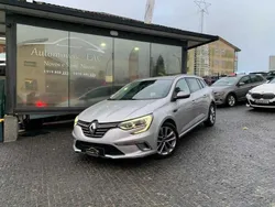 Cinza Usado 2017 Renault Mégane GT Line GT-Line Carrinha | € 15.999 (Preço justo)