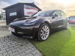 Preto Usado 2019 Tesla Model 3 Sedan | € 22.000 (Preço justo)