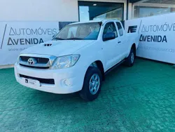 Branco Usado 2010 Toyota HiLux Pickup | € 21.500
