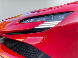 Vermelho Usado 2022 Ferrari SF90 Coupé | € 499.000
