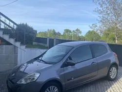 Usado 2010 Renault Clio III | € 3.500