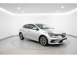 Cinzento Usado 2023 Renault Mégane IV | € 25.180 (Preço justo)