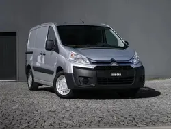 Cinzento Usado 2016 Citroën Jumpy Monovolume | € 12.900