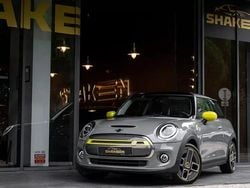 Cinzento Usado 2020 Mini Cooper Classic Citadino | € 16.750