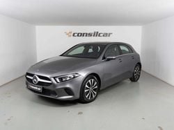 Cinza Usado 2022 Mercedes A250 Progressive Citadino | € 25.980 (Bom preço)
