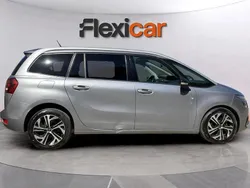 Cinza Usado 2021 Citroën C4 Shine Monovolume | € 19.890 (Preço justo)