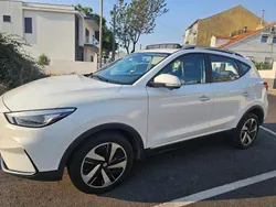 Branco Usado 2022 MG ZS Sedan | € 23.500 (Bom preço)