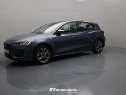 Azul Usado 2022 Ford Focus ST-Line | € 19.990 (Preço justo)
