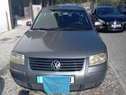 Usado 2001 VW Passat Sedan | € 3.100 (Preço justo)