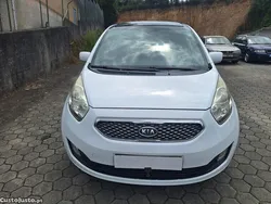 Branco Usado 2010 Kia Venga Citadino | € 3.999
