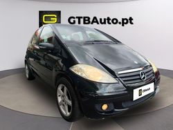 Preto Usado 2004 Mercedes 180 Sedan | € 4.900