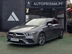 Cinza Usado 2019 Mercedes A180 AMG line | € 25.990 (Preço justo)