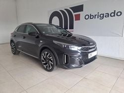 Preto Usado 2024 Kia XCeed SUV | € 21.490 (Preço justo)