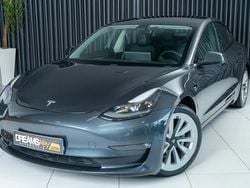 Cinzento Usado 2021 Tesla Model 3 Sedan | € 29.700 (Bom preço)